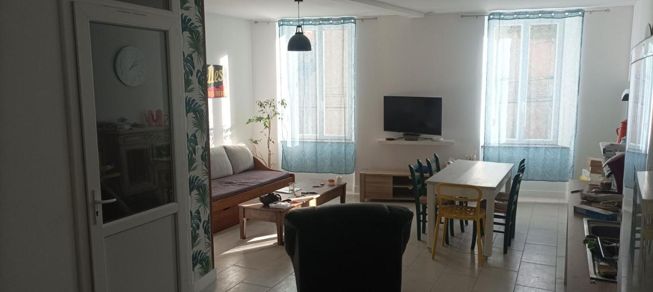 Villa Grand T3 Calme Et Lumineux 4-6 Personnes Moux Exterior foto